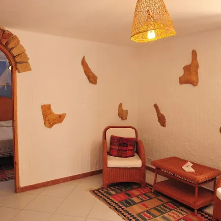 Calamadonna Club Hotel 2* Lampedusa