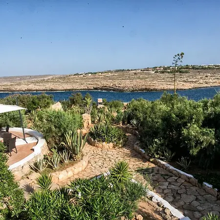 Calamadonna Club 2* Lampedusa