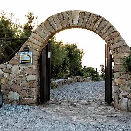 Calamadonna Club Hotel